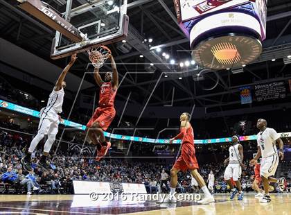 Thumbnail 2 in Sierra Canyon vs. Chaminade  (Bass Pro Tournament of Champions) photogallery.
