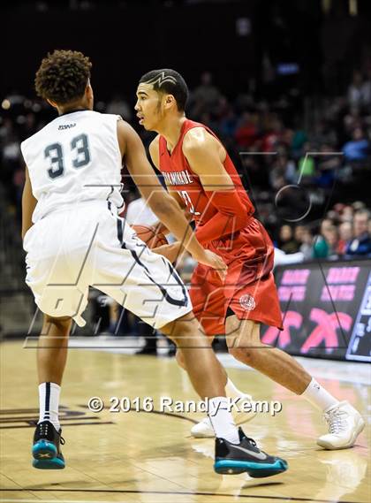 Thumbnail 3 in Sierra Canyon vs. Chaminade  (Bass Pro Tournament of Champions) photogallery.