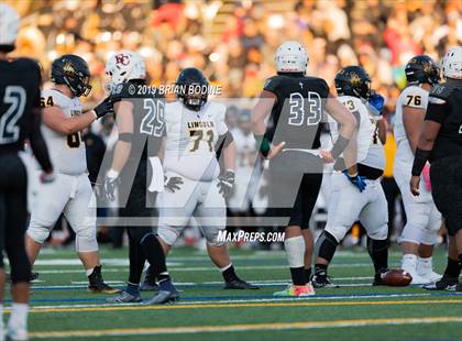 Thumbnail 2 in Lincoln vs Eastside Catholic (WIAA 3A Semifinal) photogallery.