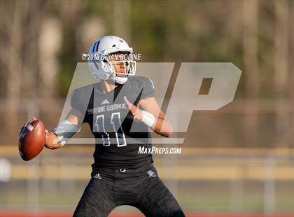 Thumbnail 2 in Lincoln vs Eastside Catholic (WIAA 3A Semifinal) photogallery.