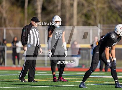 Thumbnail 1 in Lincoln vs Eastside Catholic (WIAA 3A Semifinal) photogallery.