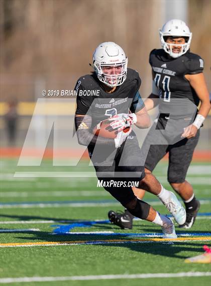 Thumbnail 2 in Lincoln vs Eastside Catholic (WIAA 3A Semifinal) photogallery.
