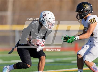 Thumbnail 2 in Lincoln vs Eastside Catholic (WIAA 3A Semifinal) photogallery.
