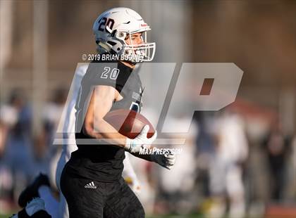 Thumbnail 2 in Lincoln vs Eastside Catholic (WIAA 3A Semifinal) photogallery.