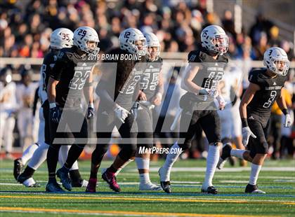 Thumbnail 3 in Lincoln vs Eastside Catholic (WIAA 3A Semifinal) photogallery.