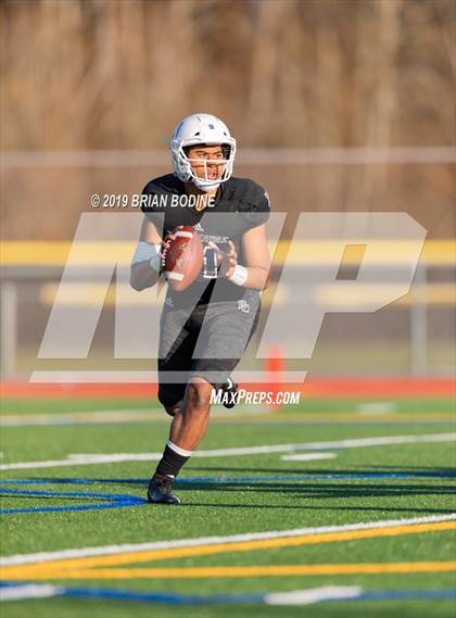 Thumbnail 2 in Lincoln vs Eastside Catholic (WIAA 3A Semifinal) photogallery.