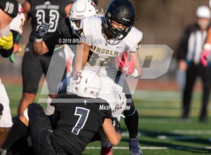Thumbnail 2 in Lincoln vs Eastside Catholic (WIAA 3A Semifinal) photogallery.