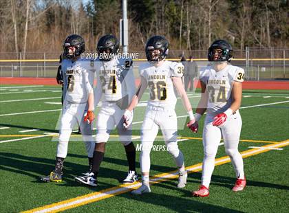 Thumbnail 1 in Lincoln vs Eastside Catholic (WIAA 3A Semifinal) photogallery.