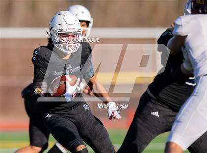 Thumbnail 2 in Lincoln vs Eastside Catholic (WIAA 3A Semifinal) photogallery.