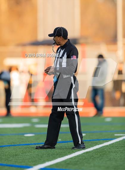 Thumbnail 2 in Lincoln vs Eastside Catholic (WIAA 3A Semifinal) photogallery.