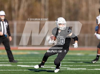 Thumbnail 2 in Lincoln vs Eastside Catholic (WIAA 3A Semifinal) photogallery.