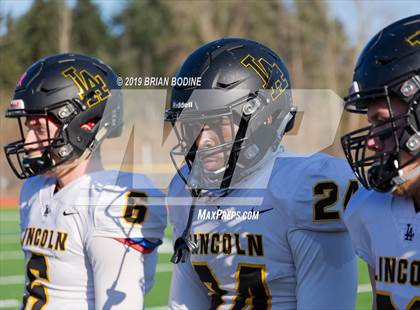 Thumbnail 2 in Lincoln vs Eastside Catholic (WIAA 3A Semifinal) photogallery.