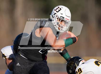 Thumbnail 3 in Lincoln vs Eastside Catholic (WIAA 3A Semifinal) photogallery.