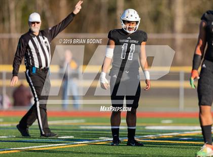 Thumbnail 2 in Lincoln vs Eastside Catholic (WIAA 3A Semifinal) photogallery.