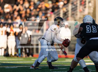 Thumbnail 1 in Lincoln vs Eastside Catholic (WIAA 3A Semifinal) photogallery.