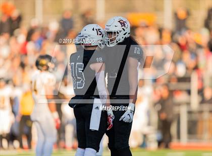 Thumbnail 2 in Lincoln vs Eastside Catholic (WIAA 3A Semifinal) photogallery.