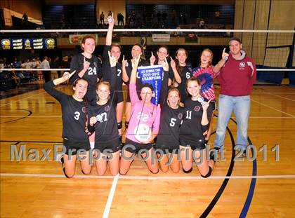 Thumbnail 2 in Union Mine vs. Bear River (CIF SJS D4 Final) photogallery.