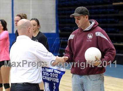 Thumbnail 2 in Union Mine vs. Bear River (CIF SJS D4 Final) photogallery.