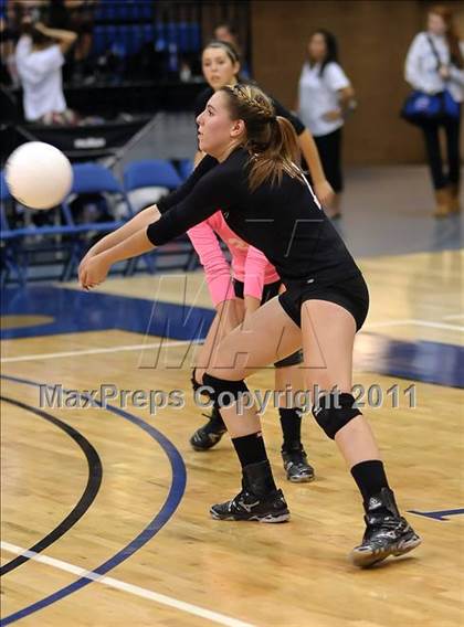 Thumbnail 3 in Union Mine vs. Bear River (CIF SJS D4 Final) photogallery.