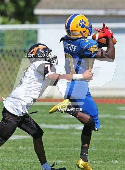 Thumbnail 2 in Montville @ Bacon Academy photogallery.