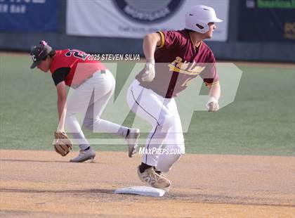 Thumbnail 1 in Point Loma vs. Santa Fe Christian (CIF SDS Division 1 Third Round Playoff) photogallery.
