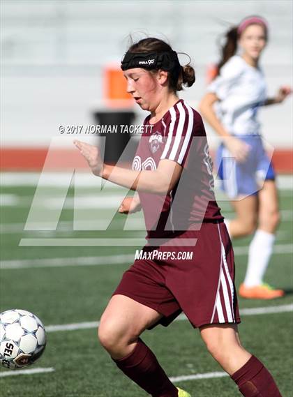 Thumbnail 1 in Buhler @ Collegiate photogallery.
