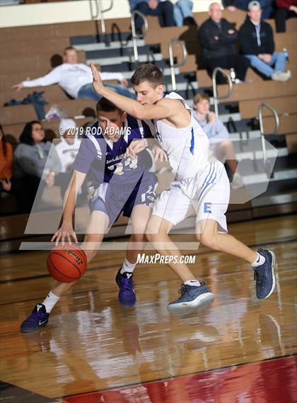 Thumbnail 3 in Grand Island vs. Lincoln East (Heartland Athletic Conference) photogallery.