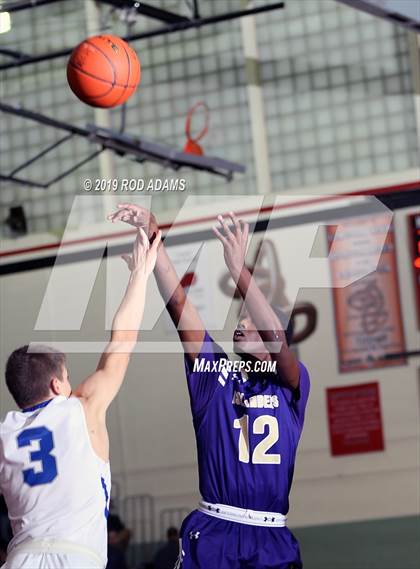 Thumbnail 3 in Grand Island vs. Lincoln East (Heartland Athletic Conference) photogallery.