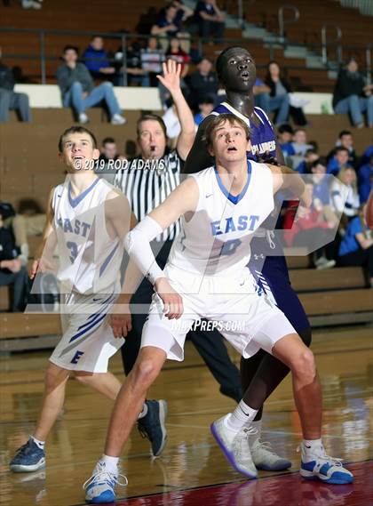Thumbnail 1 in Grand Island vs. Lincoln East (Heartland Athletic Conference) photogallery.