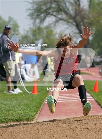Thumbnail 1 in CHSAA 4A Finals (Triple Jump) photogallery.