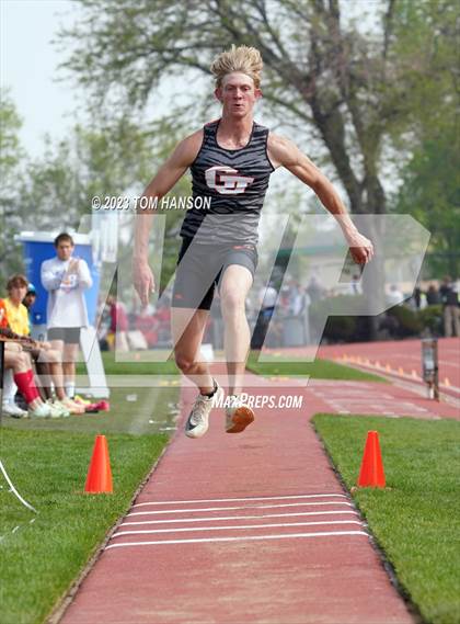 Thumbnail 3 in CHSAA 4A Finals (Triple Jump) photogallery.