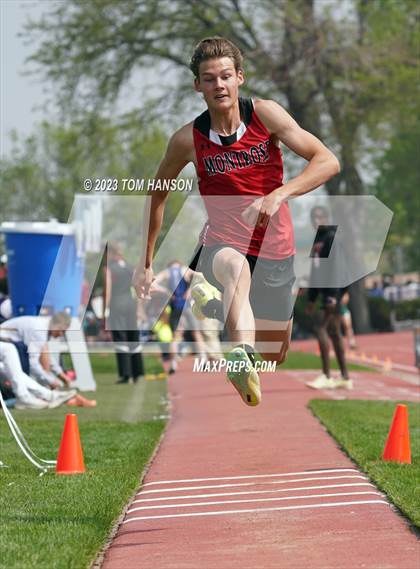 Thumbnail 2 in CHSAA 4A Finals (Triple Jump) photogallery.