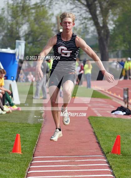 Thumbnail 3 in CHSAA 4A Finals (Triple Jump) photogallery.