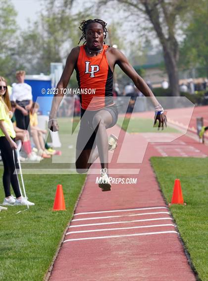 Thumbnail 2 in CHSAA 4A Finals (Triple Jump) photogallery.