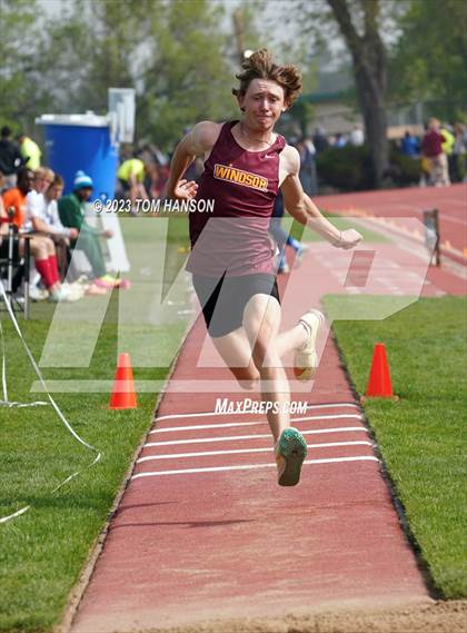 Thumbnail 2 in CHSAA 4A Finals (Triple Jump) photogallery.