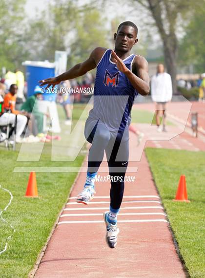 Thumbnail 3 in CHSAA 4A Finals (Triple Jump) photogallery.