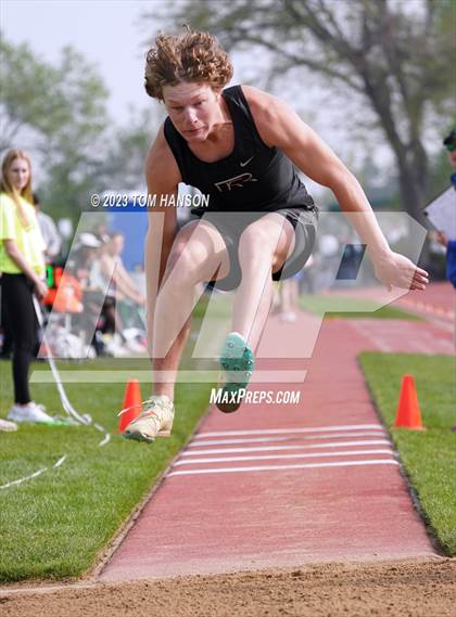 Thumbnail 3 in CHSAA 4A Finals (Triple Jump) photogallery.