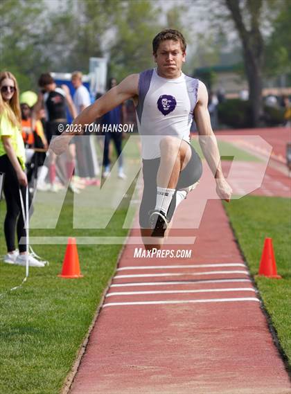 Thumbnail 1 in CHSAA 4A Finals (Triple Jump) photogallery.