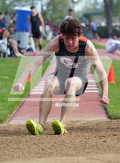 Thumbnail 1 in CHSAA 4A Finals (Triple Jump) photogallery.