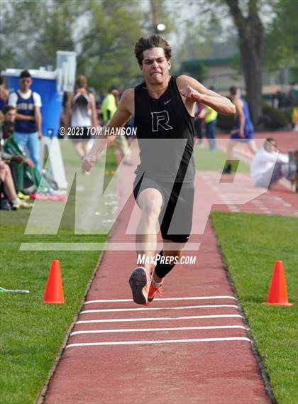 Thumbnail 1 in CHSAA 4A Finals (Triple Jump) photogallery.