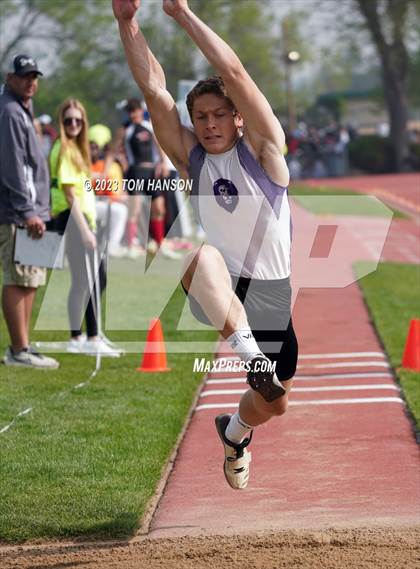 Thumbnail 1 in CHSAA 4A Finals (Triple Jump) photogallery.