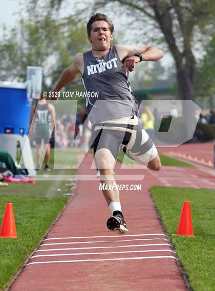 Thumbnail 1 in CHSAA 4A Finals (Triple Jump) photogallery.