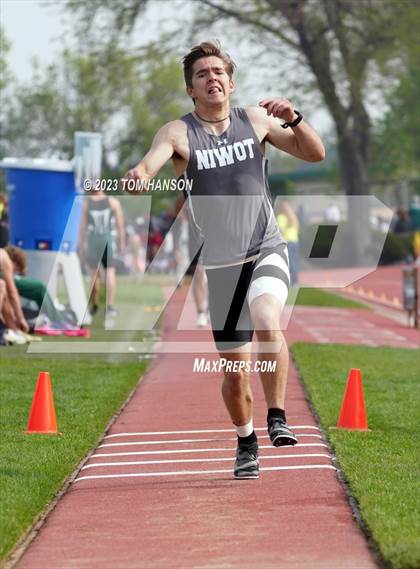 Thumbnail 2 in CHSAA 4A Finals (Triple Jump) photogallery.