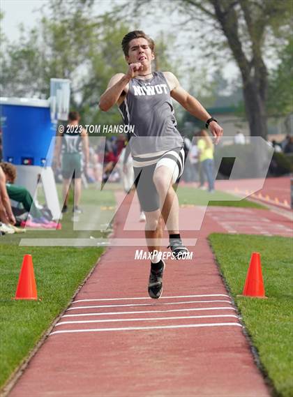 Thumbnail 2 in CHSAA 4A Finals (Triple Jump) photogallery.