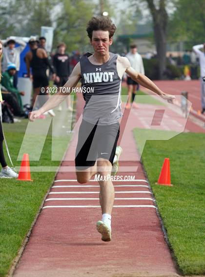 Thumbnail 2 in CHSAA 4A Finals (Triple Jump) photogallery.