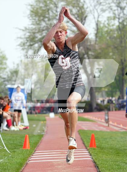 Thumbnail 2 in CHSAA 4A Finals (Triple Jump) photogallery.