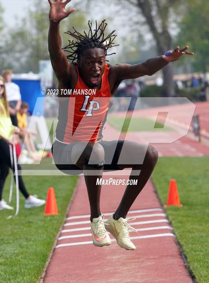 Thumbnail 1 in CHSAA 4A Finals (Triple Jump) photogallery.