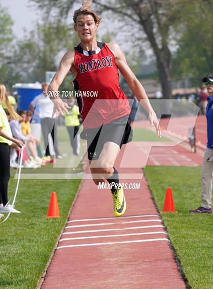 Thumbnail 1 in CHSAA 4A Finals (Triple Jump) photogallery.