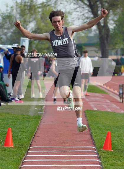 Thumbnail 1 in CHSAA 4A Finals (Triple Jump) photogallery.