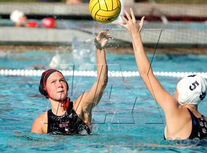 Thumbnail 3 in Sacred Heart Prep vs Marin Catholic (Davis Fall Classic) photogallery.